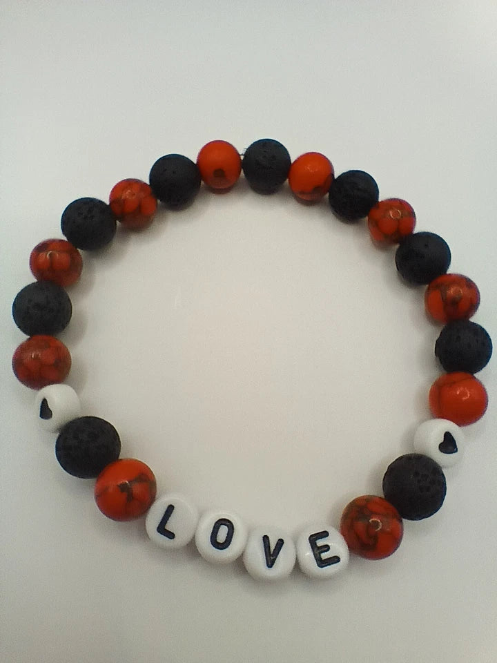 Bracelet Pierre Naturelle LOVE Holwite et pierre de lave Les Gemmes de l'Ursuya