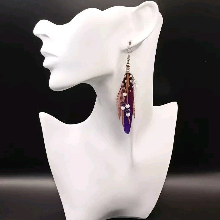 Boucles D'oreilles Pierre Naturelle Améthyste Et Obsidienne Et Plume Dépareillés Les Gemmes de l'Ursuya