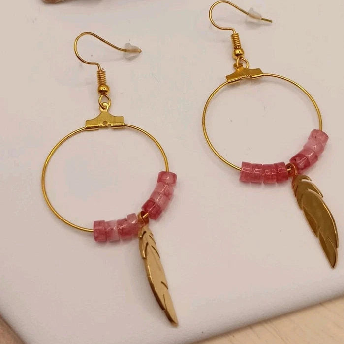Boucles D'oreilles Pierre Naturelle Quartz Rose Plume Dorée Les Gemmes de l'Ursuya
