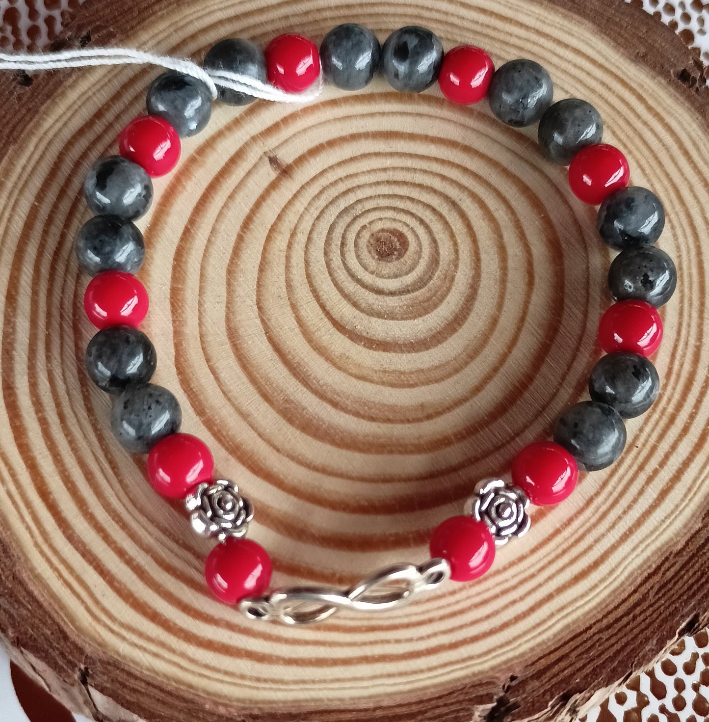 Bracelet en Pierre Naturelle Corail et labradorite grise symbole infini
