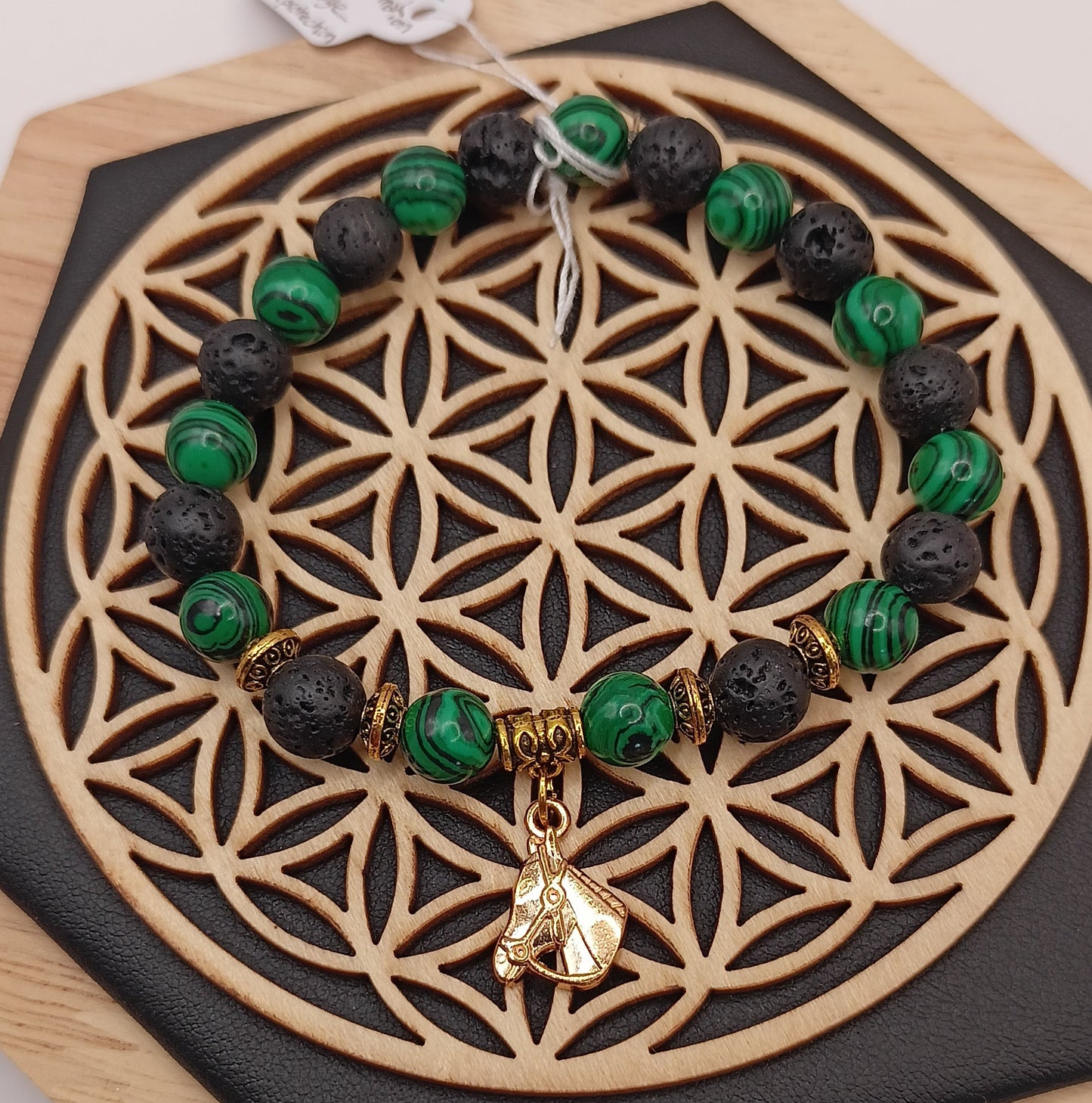 Bracelet en malachite et pierre de lave et pendentif Cheval