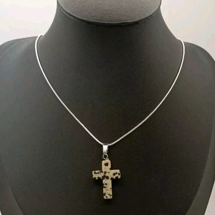Collier avec Pendentif _ Pierre