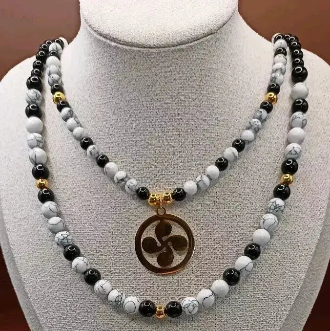 Collier & Sautoir _ Pierre