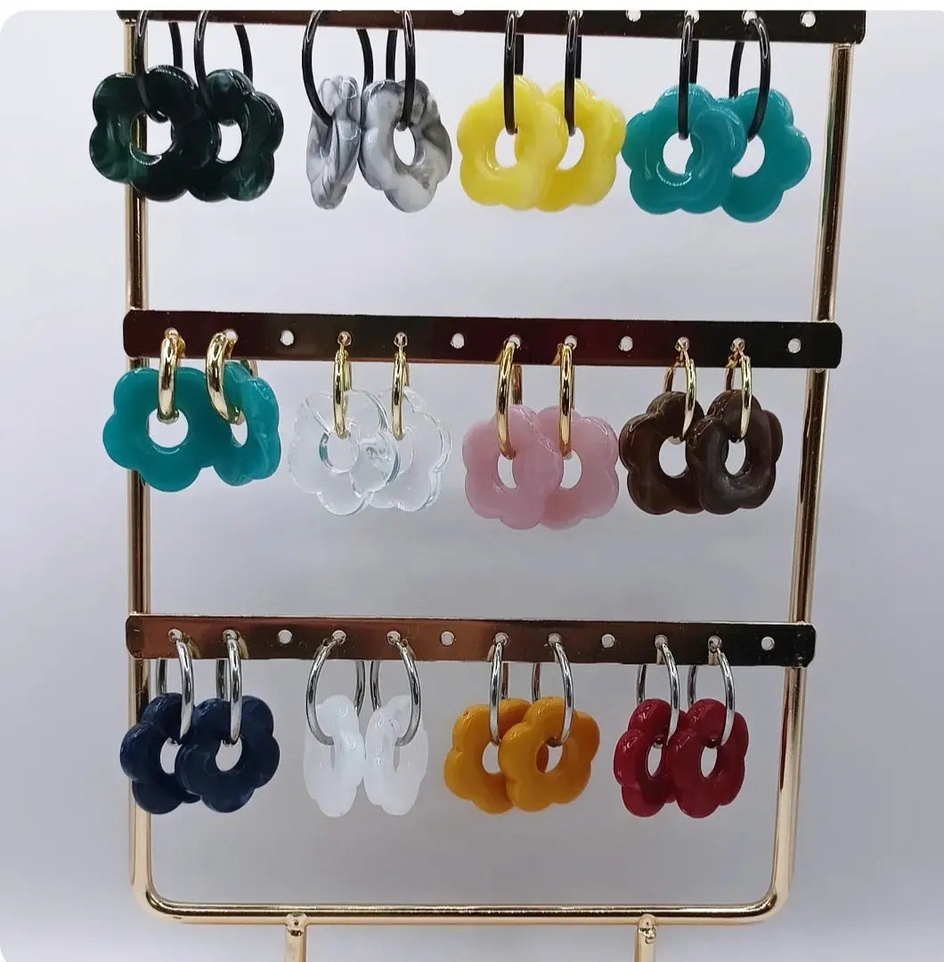 Boucles d'oreille avec grande fleurs en résine _ Interchangeables Les Gemmes de l'Ursuya