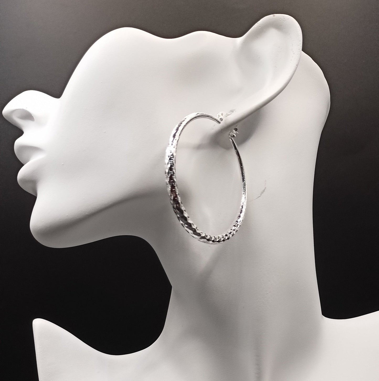 Boucles D'oreilles_ Alliage et argent plaqué Grandes Créoles Légères Les Gemmes de l'Ursuya
