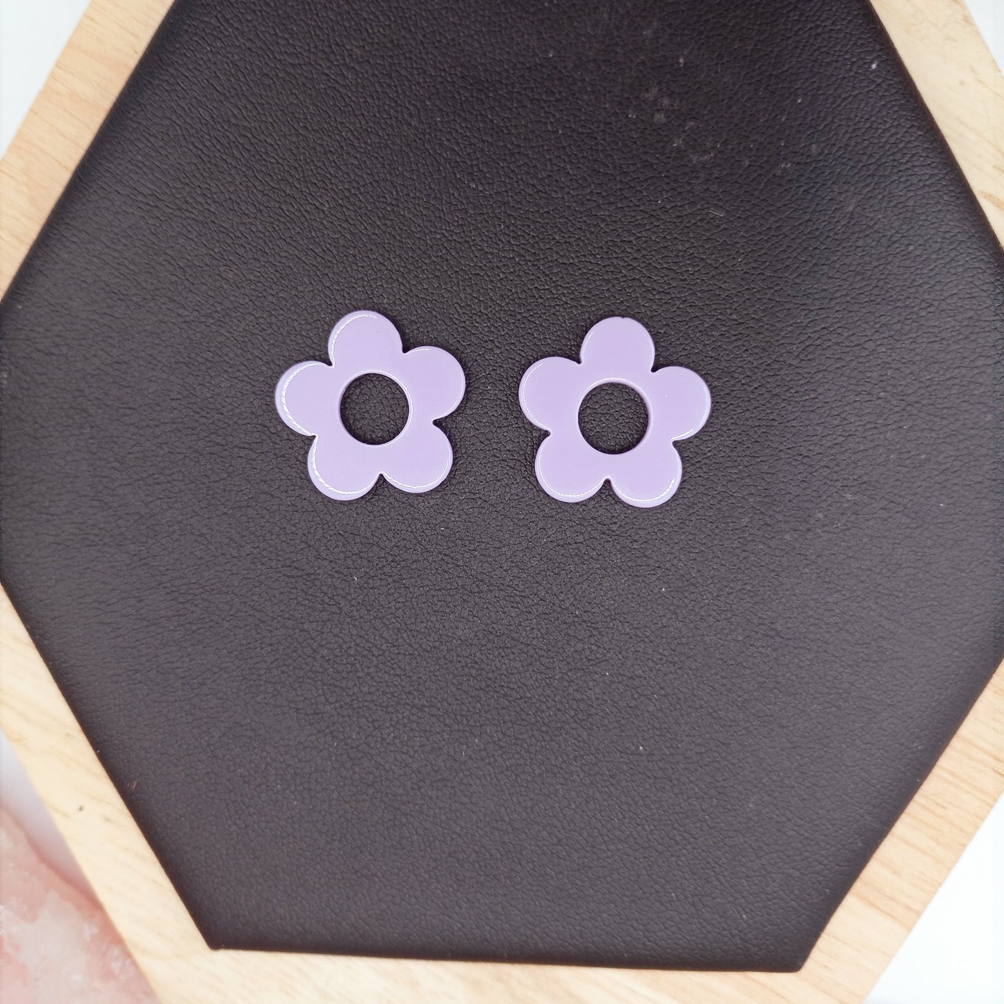 Boucles d'oreilles avec petites fleurs en résine _ Interchangeables Les Gemmes de l'Ursuya