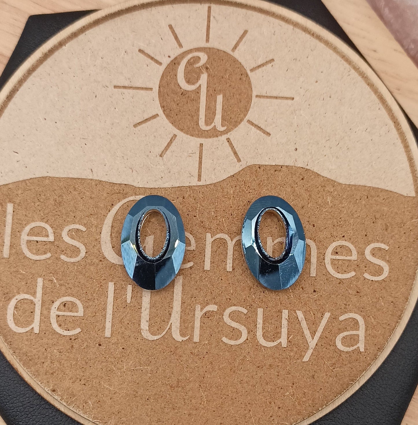 Boucles d'oreilles avec forme originale _ Interchangeables Les Gemmes de l'Ursuya