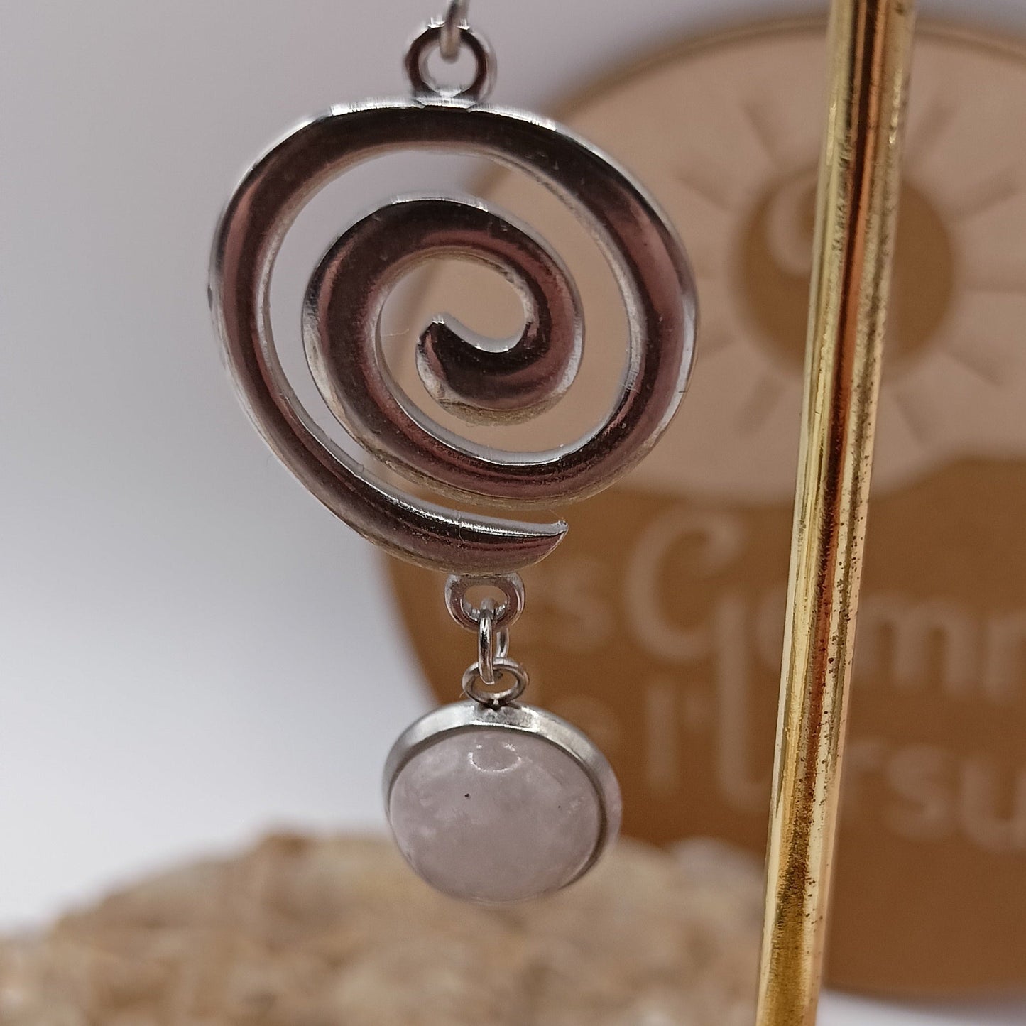 Boucles d’oreilles quartz rose argenté– Acier Inoxydable | Les Gemmes de l’Ursuya Les Gemmes de l'Ursuya