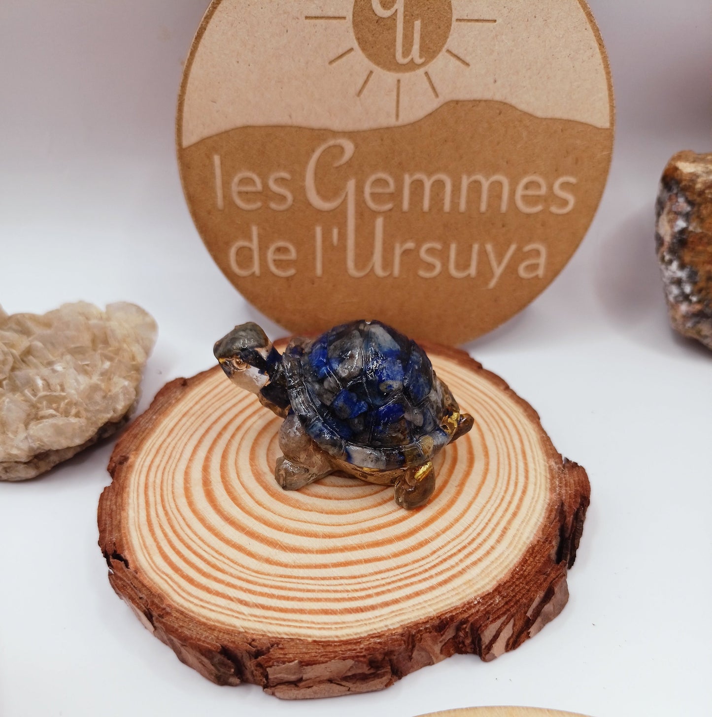 Statue en résine et pierre naturelle Les Gemmes de l'Ursuya