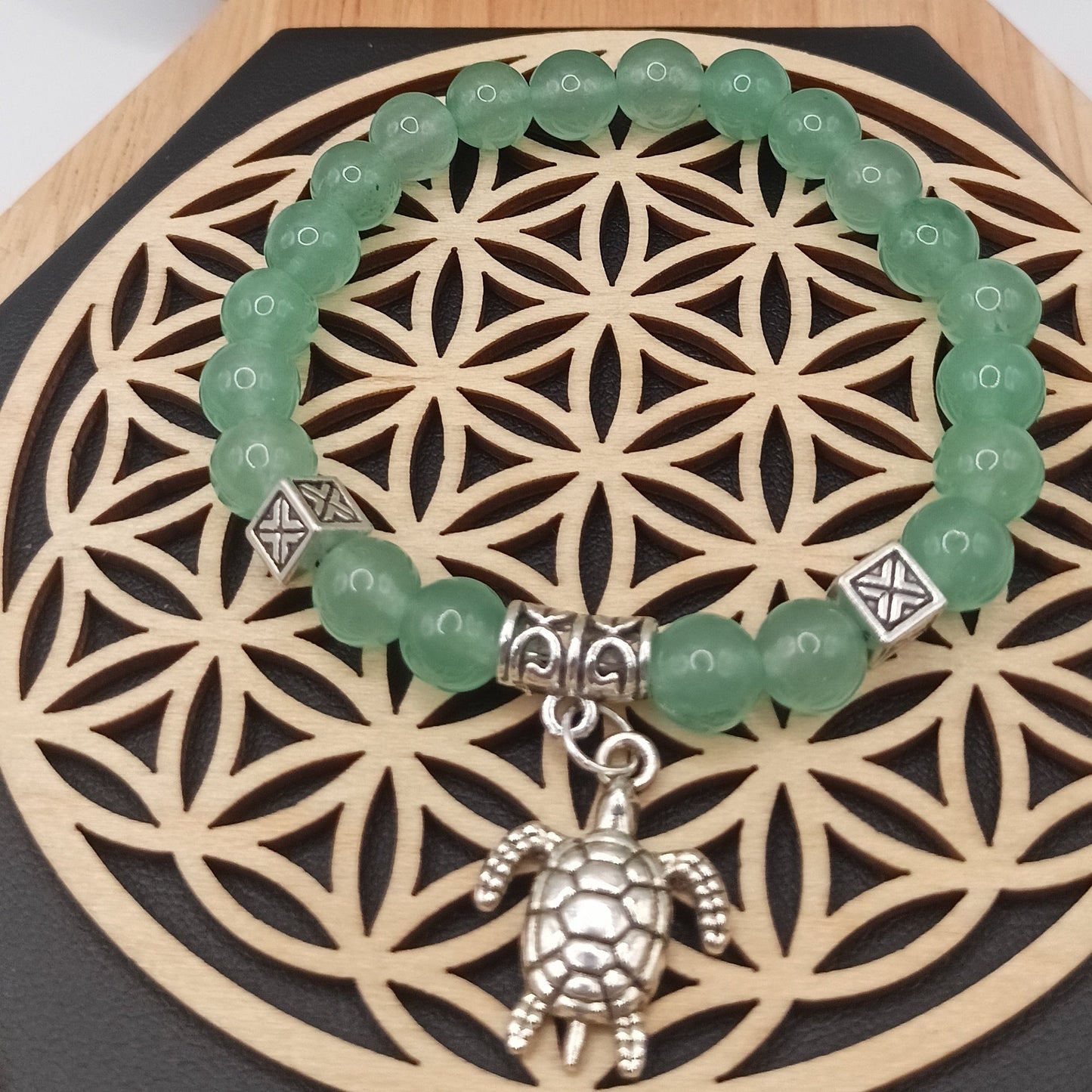Bracelet en aventurine et pendentif tortue Les Gemmes de l'Ursuya