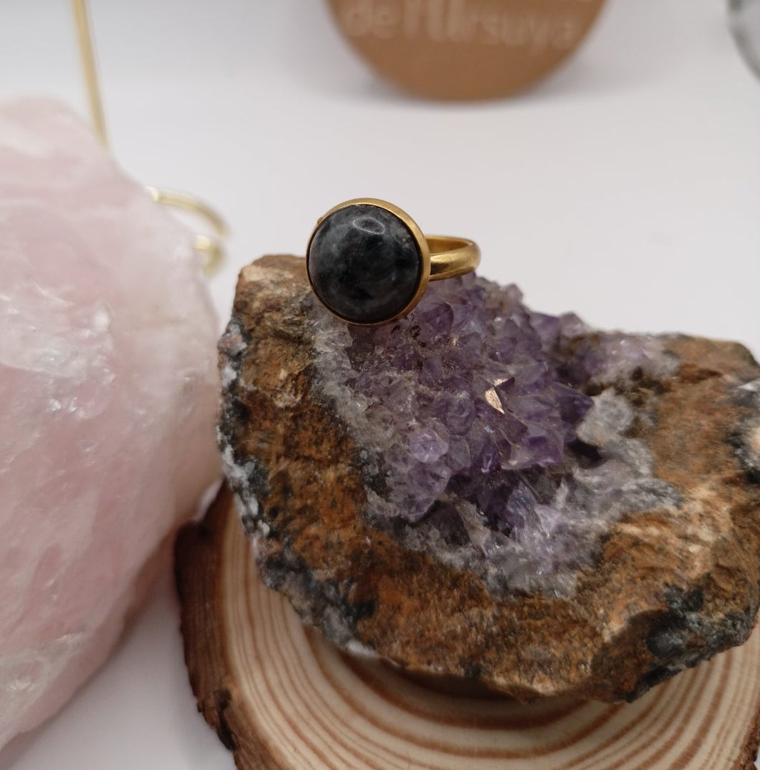 Bague monture ajustable avec pierre Obsidienne neige Les Gemmes de l'Ursuya