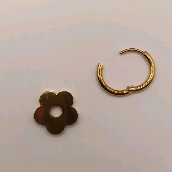 Boucles D'oreilles Dorées Fleurs Amovible & Pierre Interchangeables Les Gemmes de l'Ursuya
