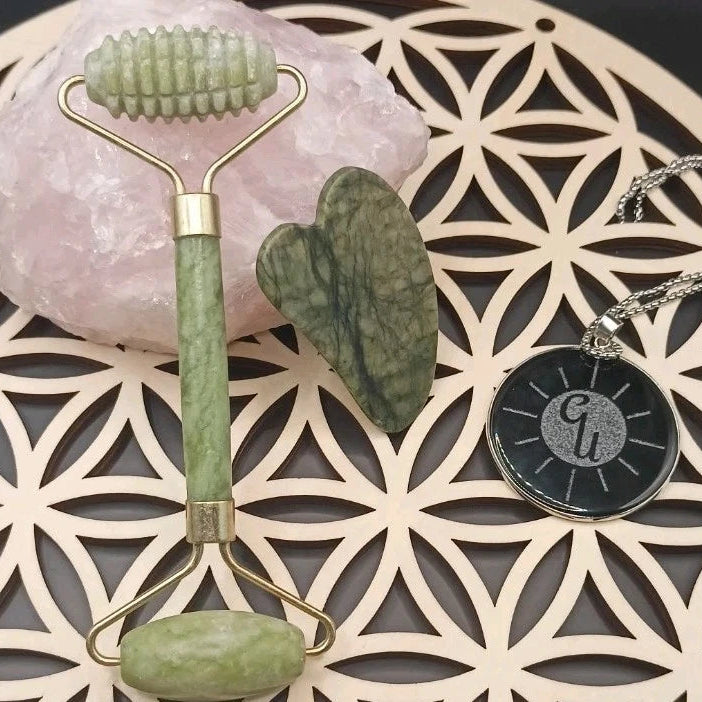 Rouleau de massage pour le visage en pierre Naturelle de jade Vert 2 pièces Les Gemmes de l'Ursuya