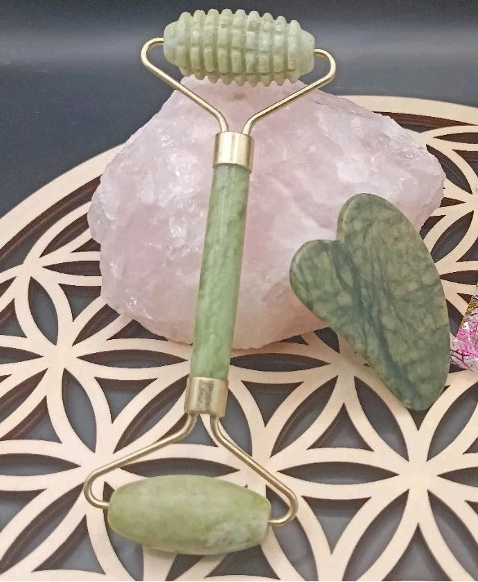 Rouleau de massage pour le visage en pierre Naturelle de jade Vert 2 pièces Les Gemmes de l'Ursuya