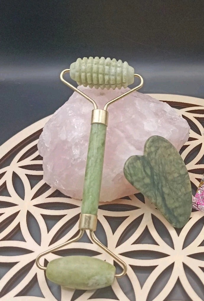 Rouleau de massage pour le visage en pierre Naturelle de jade Vert 2 pièces Les Gemmes de l'Ursuya