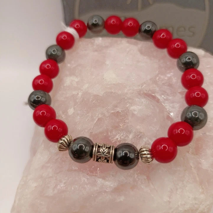 Bracelet pierres naturelles – Corail fossil & Obsidienne avec accessoires argentés Les Gemmes de l'Ursuya