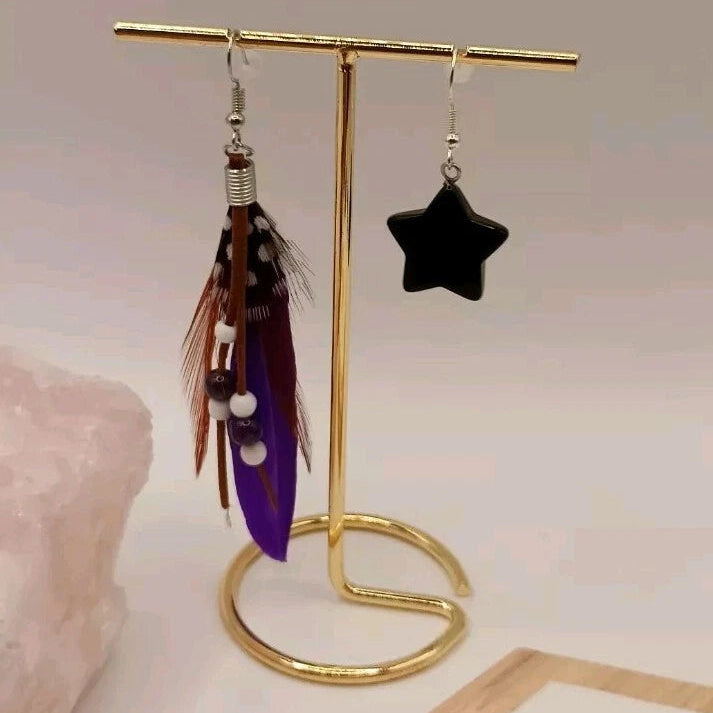 Boucles D'oreilles Pierre Naturelle Améthyste Et Obsidienne Et Plume Dépareillés Les Gemmes de l'Ursuya