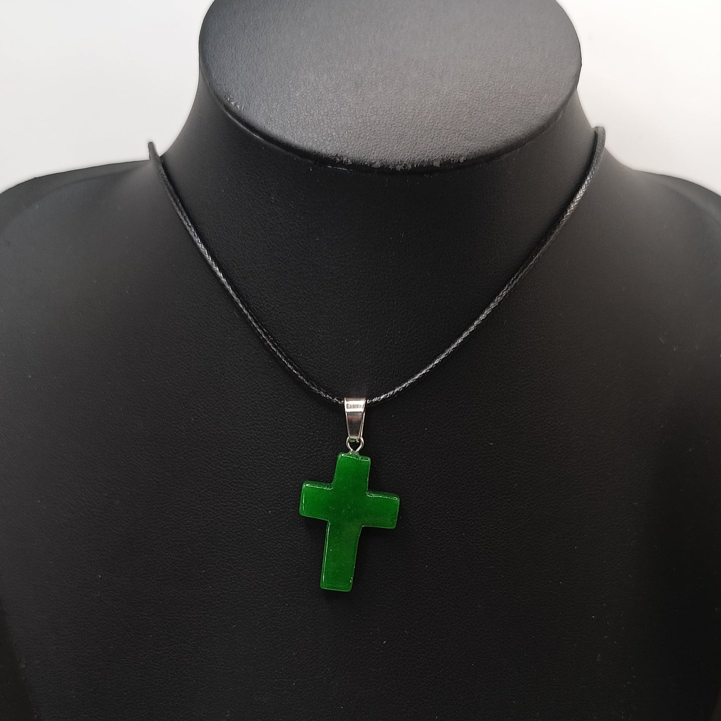 Pendentif Pierre Naturelle Aventurine Verte Croix Catholique