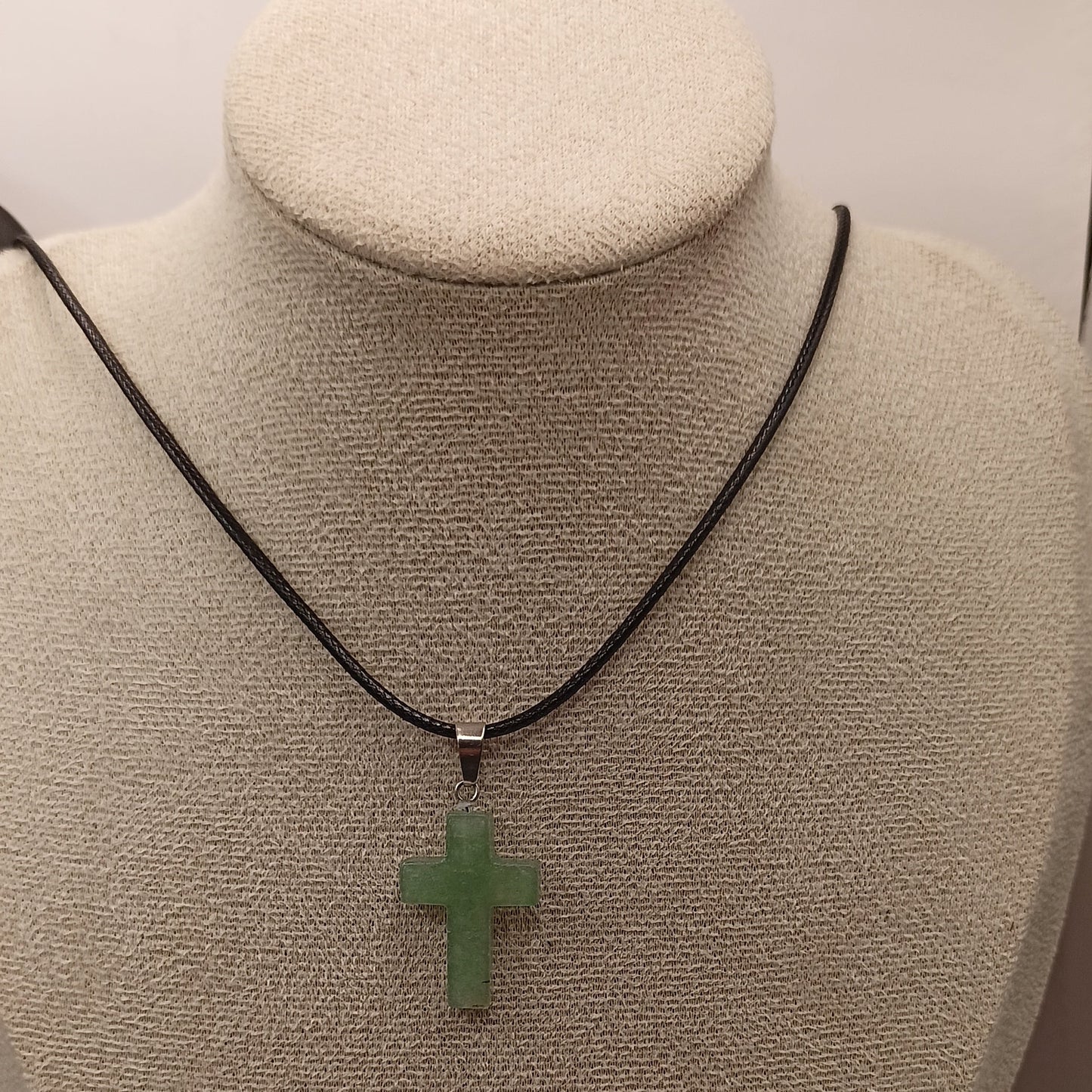 Pendentif Pierre Naturelle Aventurine Verte Croix Catholique