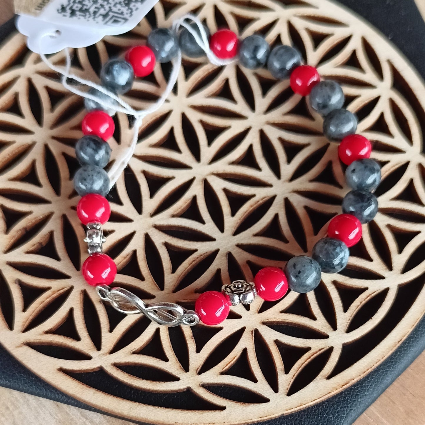 Bracelet en Pierre Naturelle Corail et labradorite grise symbole infini
