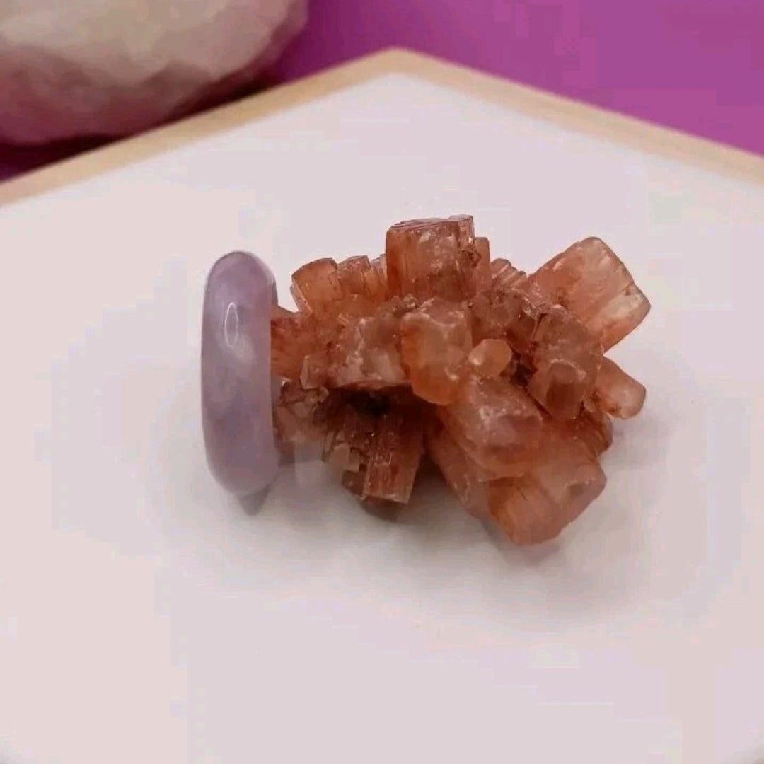 Bague forme d'anneau en pierre naturelle lepidolite Les Gemmes de l'Ursuya