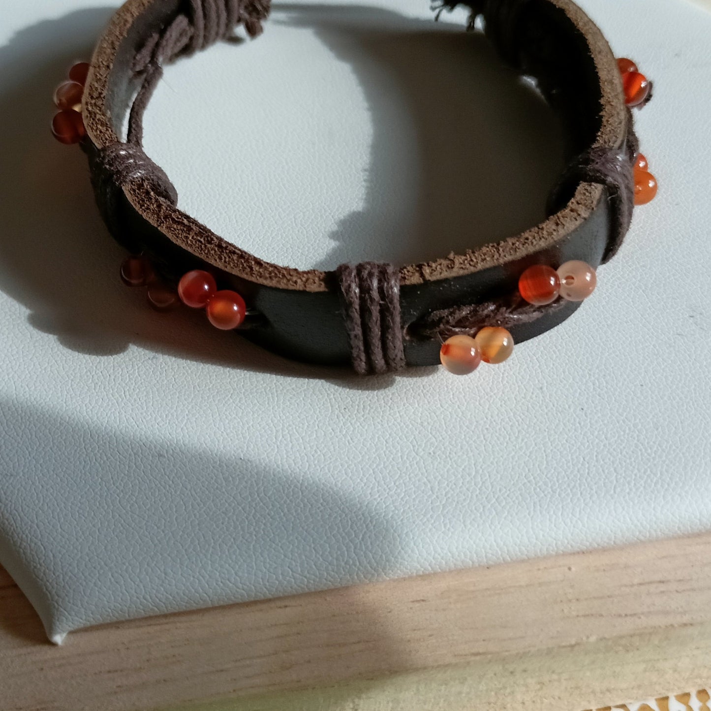 Bracelet Ajustable En Cuir Et Pierre Naturelle cornaline