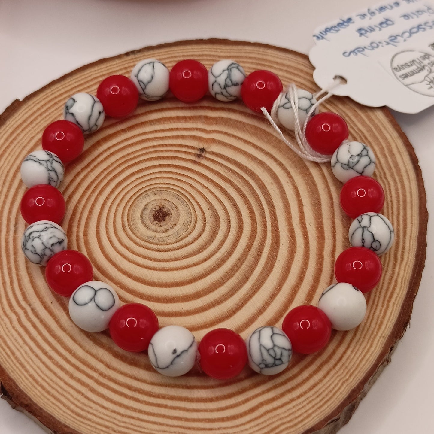Bracelet pierres naturelles – Corail & Howlite
