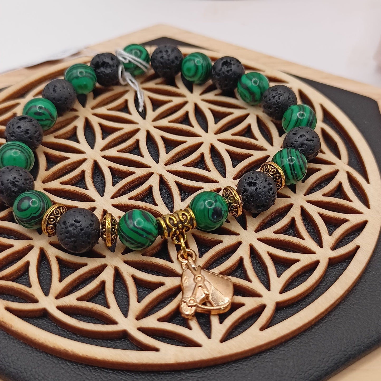 Bracelet en malachite et pierre de lave et pendentif Cheval