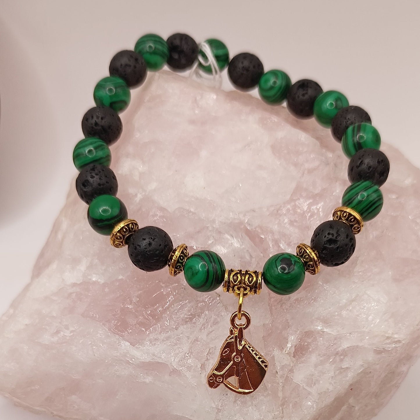 Bracelet en malachite et pierre de lave et pendentif Cheval